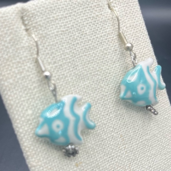 Fish Earrings - Picture 2 of 3